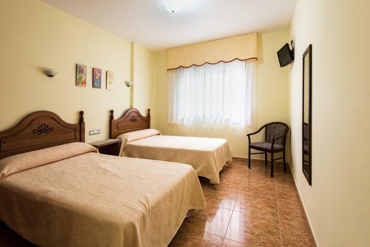 Hostal O Camouco Portonovo Ngoại thất bức ảnh